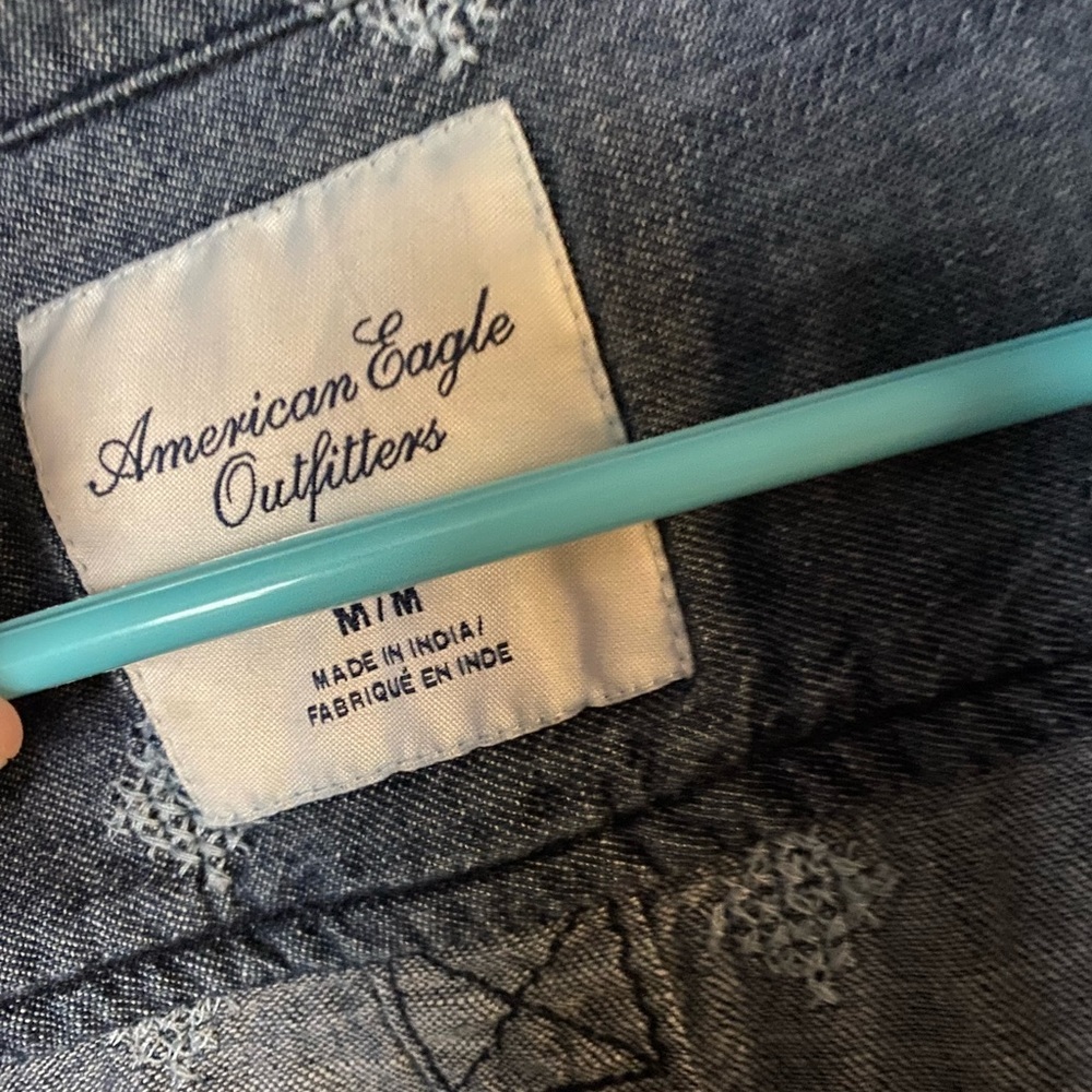 American Eagle Denim - Picture 2 of 2